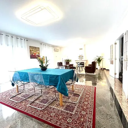 Hope House Private Villa Alapraia